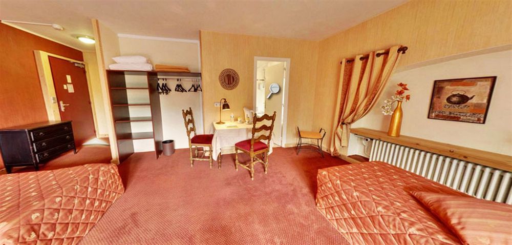 Aux Truites Bleues Hotel Fort-du-Plasne Bagian luar foto