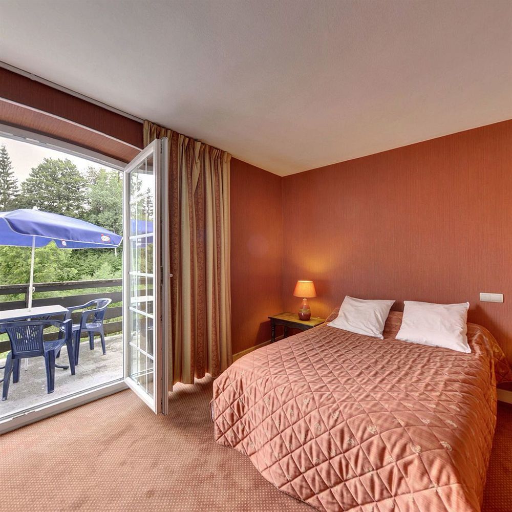 Aux Truites Bleues Hotel Fort-du-Plasne Bagian luar foto